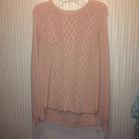 medium pink sweater - Picture 1 of 2